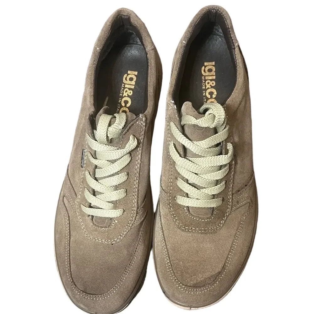 Igi&co suede sneakers women’s size 7.5 EU 38 brown beige